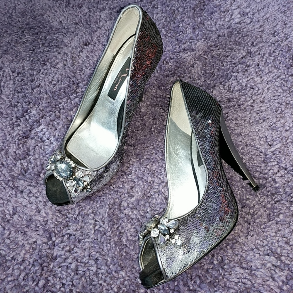 Nina New York Silver Sequin Heels